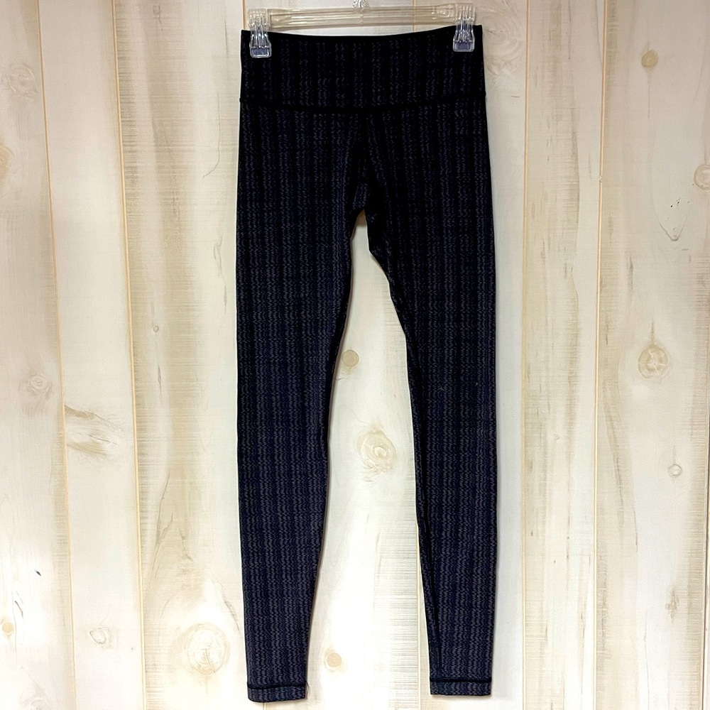 Lululemon Black And Gray Zig Zag Pattern Leggings Sz S - Picture 1 of 4